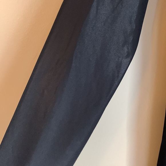 Bryn Walker Women's Long Sleeve Shirt size large black layers contrasting fabric - Picture 3 of 7